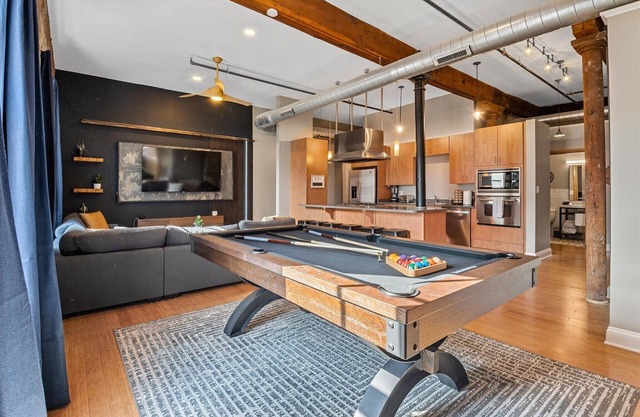 New Loft Near Convention Center