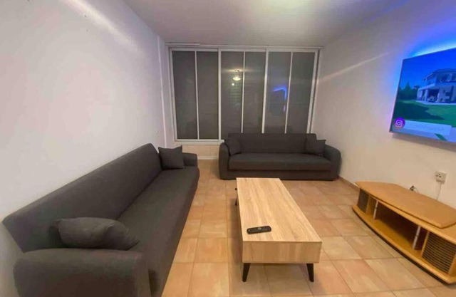 New- luxury 4 rooms apartment for 11 people