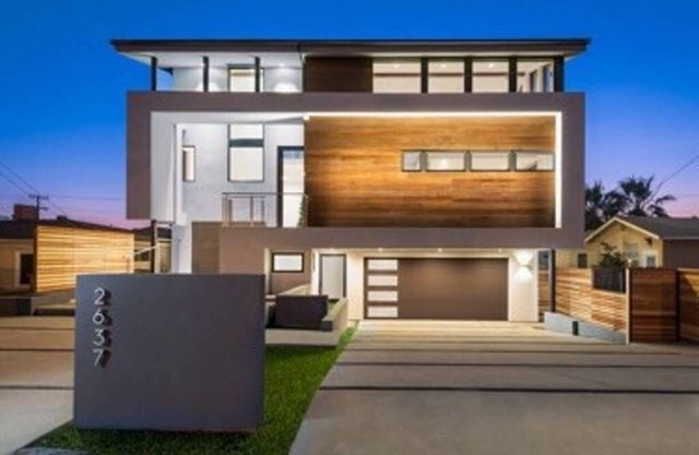 New Modern Beach Apartment