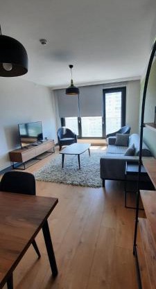 NEW Modern Central 2BR 2BA