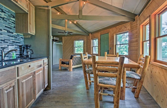NEW! Modern Duluth Villa-Steps to Spirit Mountain!