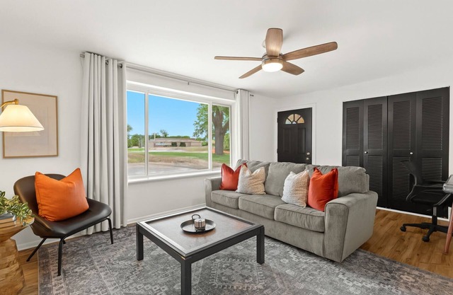 New! Pet Friendly 1BR Flat near Downtown Royal Oak