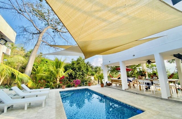 New! Private beach house with pool, jacuzzi, ocean view deck