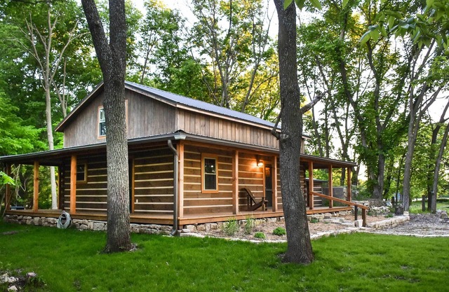 NEW! Private Chase County Cottage on Middle Creek!