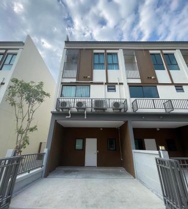 New Townhouse @Central Rayong