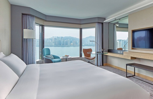 New World Millennium Hong Kong Hotel