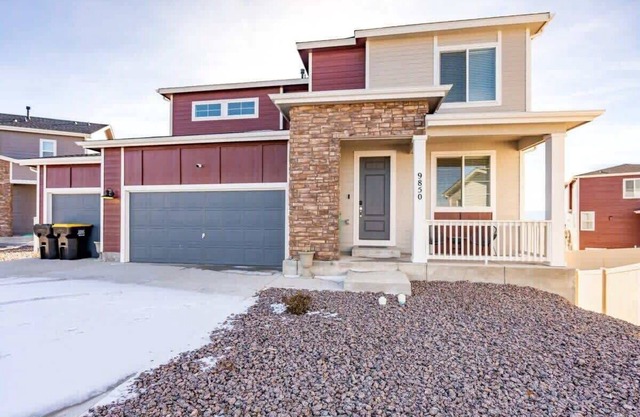 Newly Built 4BR Spacious Retreat in Peyton