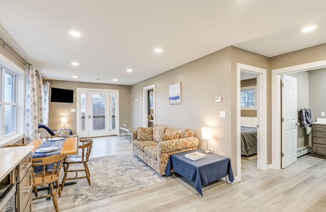 Newly Renovated Maine Retreat: Deck w/Ocean View!