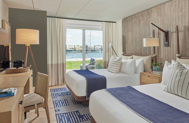 Newport Harbor Gem: Unmatched Views, Scenic Walk to Downtown | 2 Waterview Room