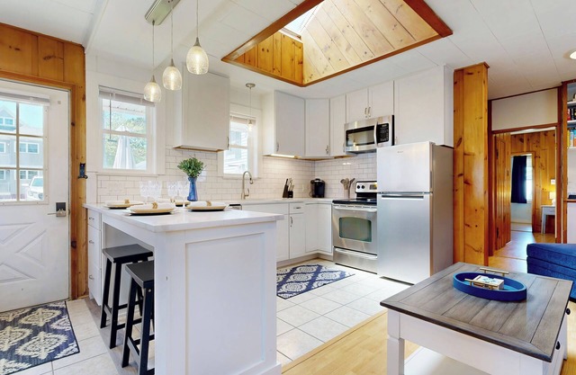 Niblet Cottage by Bayley Vacation Rentals