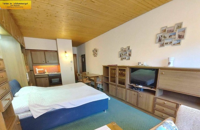 Nice apartment for 3 guests with pool, WIFI, TV, balcony, pets allowed and parking