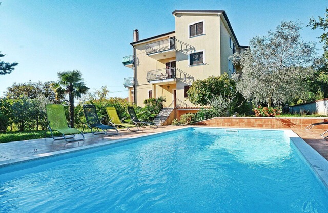 Nice apartment for 3 guests with A/C, WIFI, pool, TV and balcony