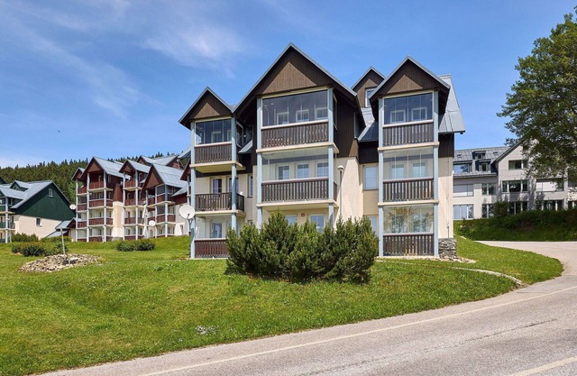 Nice apartment for 4 guests with WIFI, TV, balcony and parking