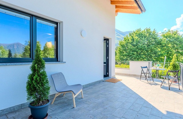 Nice apartment for 4 people with pool, A/C, WIFI, TV and patio