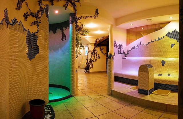 Nice apartment for 6 guests with WIFI, TV and balcony