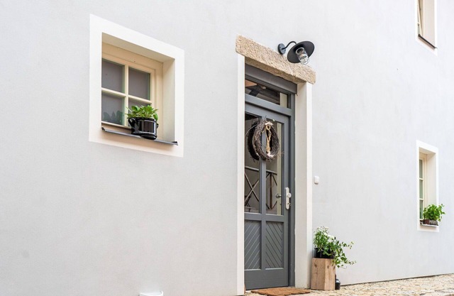 Nice apartment for 4 people with WIFI, terrace, pets allowed and parking