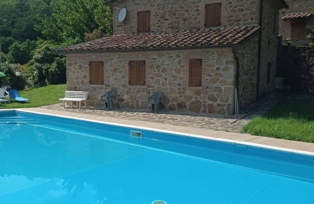 Nice apartment for 8 guests with WIFI, pool and pets allowed