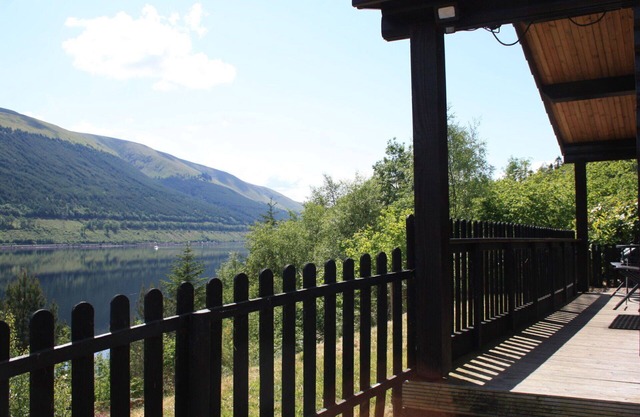Nice apartment in villa for 4 guests with TV and parking