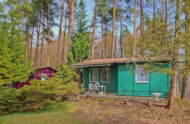Nice home in Rheinsberg OT Warenthi