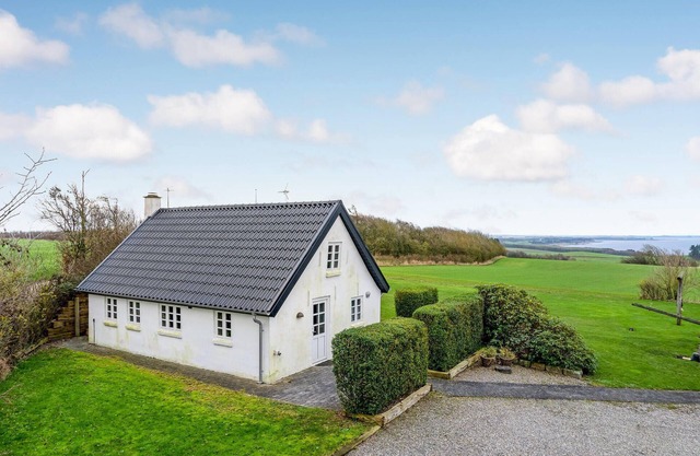Nice home in Erslev with WiFi