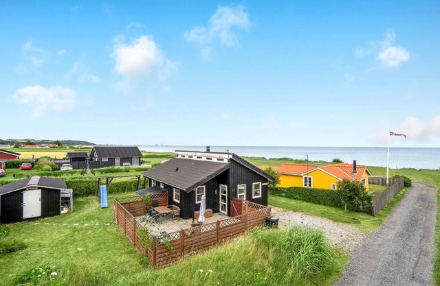 Nice home in Frederikshavn with WiFi