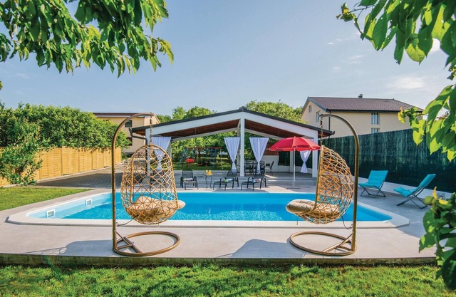 Nice home in Prolozac Donji with WiFi