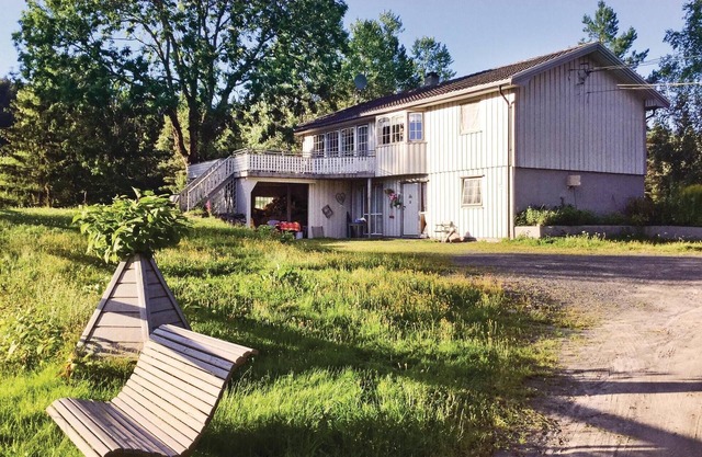 Nice home in Tvedestrand
