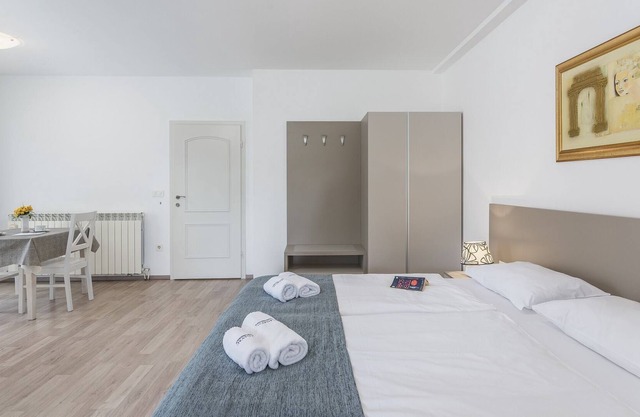 Nice studio apartment near the beach in Rovinj