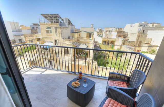 Nicely furnished 2 bdm flat near Gozo Ferry JTAN1