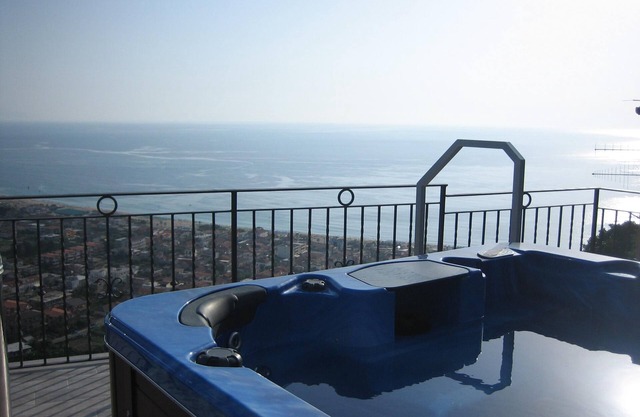 Nicotera Palmentieri tower with sea view