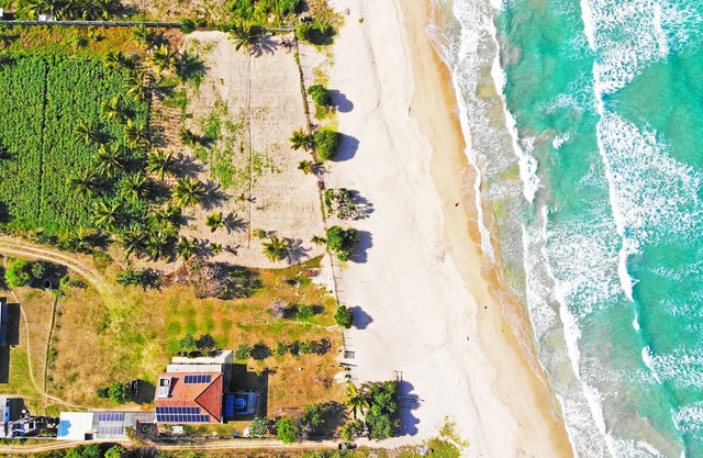 Nilaveli Bay Villa - Experience the calm Blue Waters of the Indian Ocean