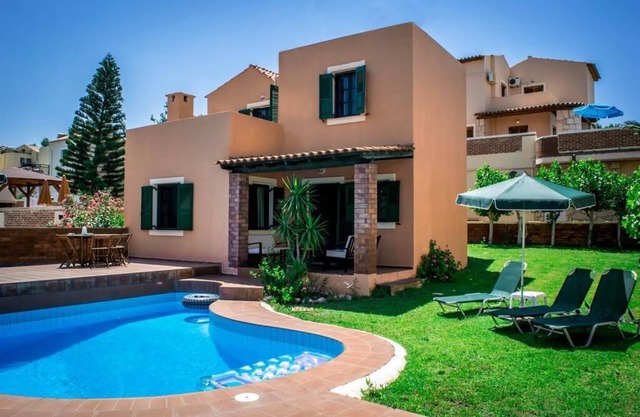 Nine Musses Villas (Thalia)