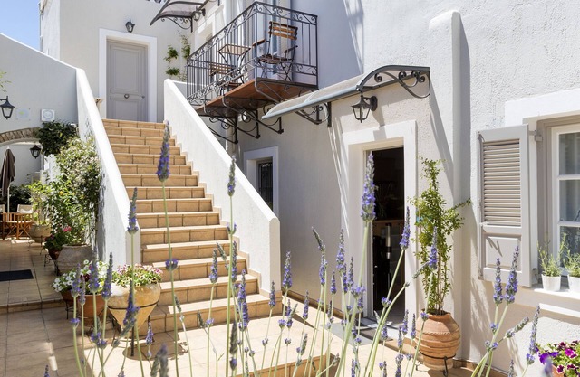 Niriides Guesthouse