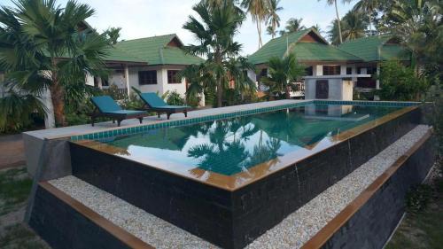 Noah's Ark Pool Residence and Villas