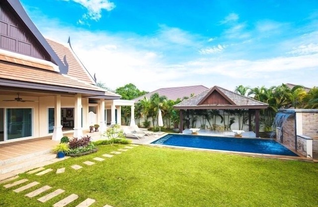 Noksawan Spacious villa private bungalow