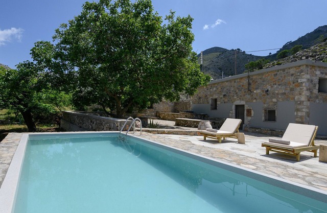 Nomas house Imbros,Private pool