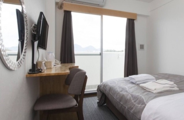 Nonsmoking Westernstyle double room Room only/Hatsukaichi Hiroshima