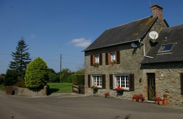 Normandy country house with art gallery