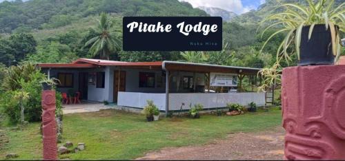 Nuku Hiva Pitake Lodge