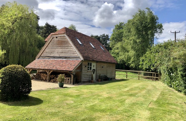 Oak Barn @ The Croft - Idyllic Luxury Barn Conversion near Knutsford, Cheshire.
