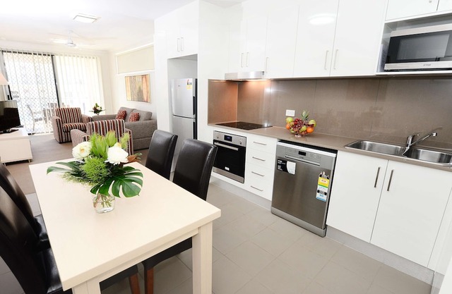 Oaks Moranbah Suites