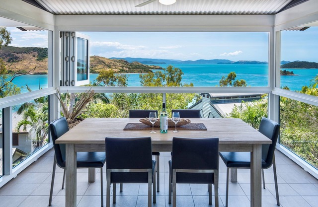 Oasis 3, Oasis 3 on Hamilton Island