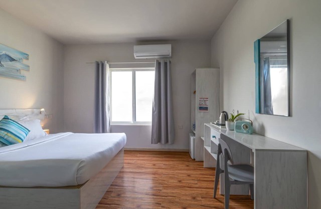 Ocean Pearl : Deluxe Triple Room