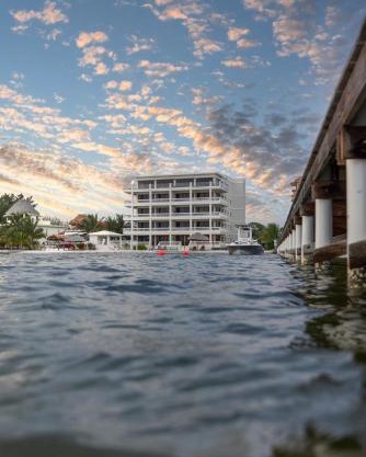 Ocean's Edge Belize