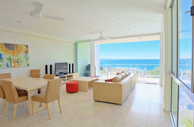 Ocean View 1 - Rainbow Beach. Luxury With Unrivalled Views. Stunning views.
