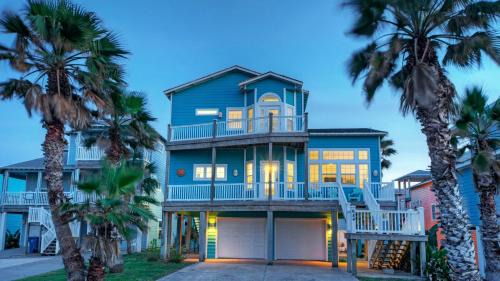 Ocean View Escape w Boardwalk Pool Access Point Break by AvantStay