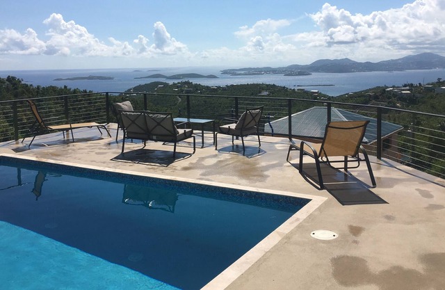 Ocean-View Loft House with Saltwater Pool and Discounted Jeep Rental