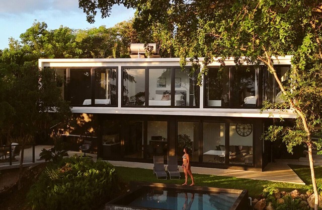 Ocean view relaxing retreat, pool + hike to beach