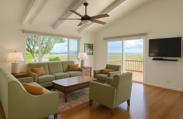 Ocean View Retreat – Walk to Town and Beaches– A/C – Fast WiFi - Self Check-In