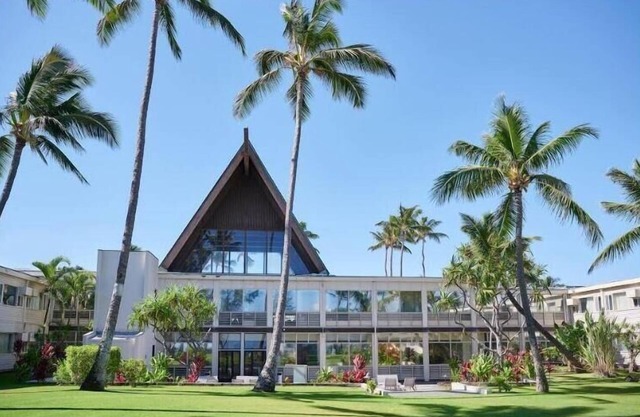 Ocean View Room w/WiFi, Private Lanai, & Beautiful Views of the Pacific